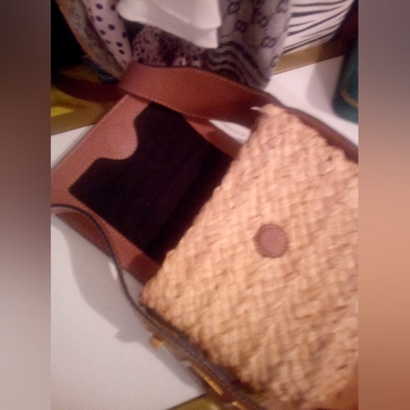 SAM EDELMAN • ELLE Boho Summer Straw Ratan Husk Leather Flap Crossbody Purse - Picture 8 of 15